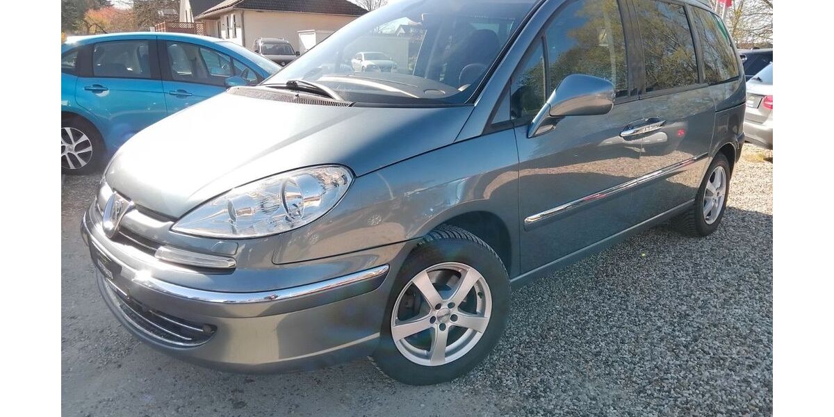 Peugeot 807 243.000 km 5.990 &euro; Springe 31832