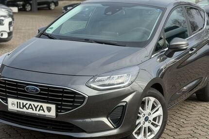 Ford Fiesta 16.700 km 16.690 &euro; Giesen 31180