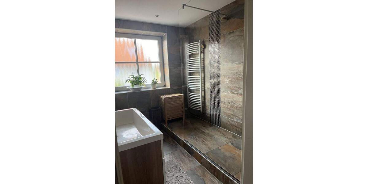 Reihenmittelhaus Laatzen Rethen - 4 Zimmer, 98 m&sup2;, 395.000&euro; | Angebot:25760505