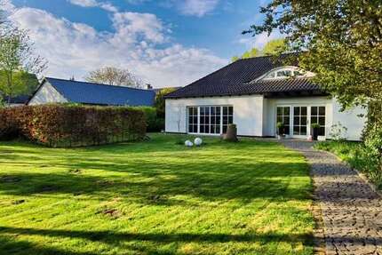 Haus Uetze / Hänigsen Hänigsen - 7 Zimmer, 260 m&sup2;, 795.000&euro; | Angebot:25991667