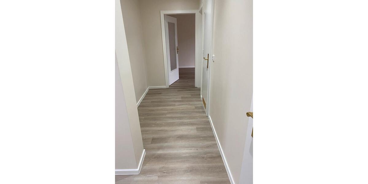 Etagenwohnung Hannover Ahlem-Badenstedt-Davenstedt - 4 Zimmer, 105 m&sup2;, 320.000&euro; | Angebot:25131585