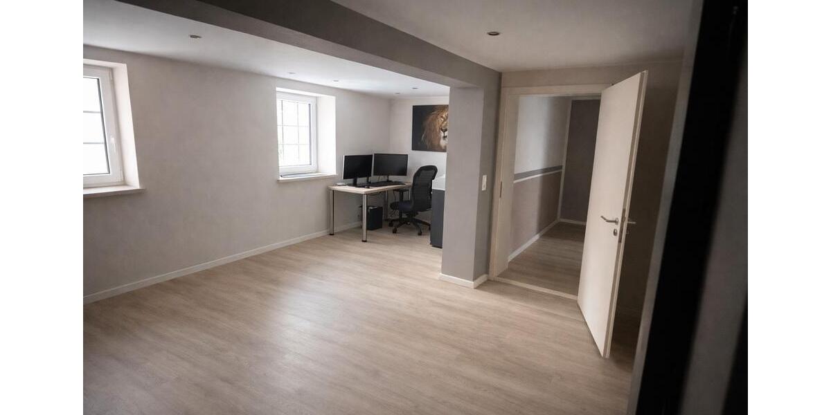 Reihenhaus Harsum - 6 Zimmer, 195 m&sup2;, 255.000&euro; | Angebot:26033269