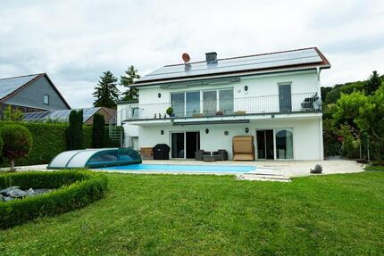 Haus Salzhemmendorf - 5 Zimmer, 209 m&sup2;, 612.000&euro; | Angebot:27093234