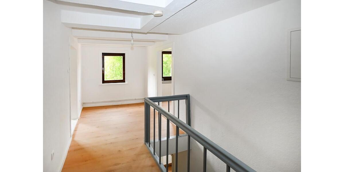 Maisonettenwohnung Eime - 4 Zimmer, 100 m&sup2;, 700&euro; | Angebot:26676408