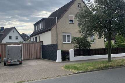 Haus Hannover Bothfeld-Vahrenheide - 8 Zimmer, 205 m&sup2;, 759.000&euro; | Angebot:27004062