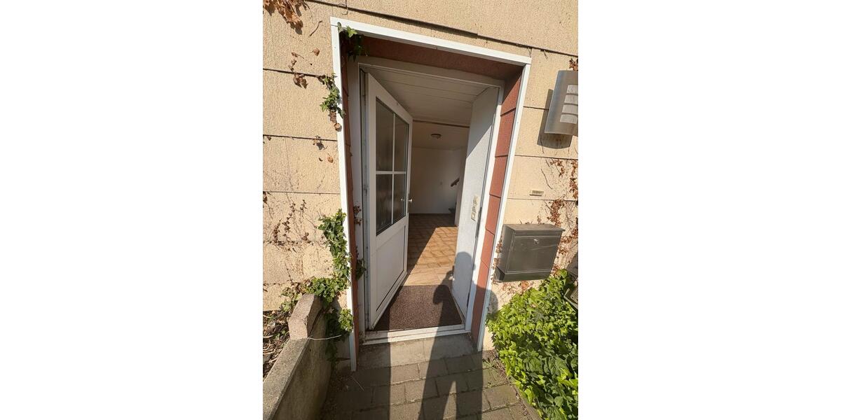 Etagenwohnung Springe - 3 Zimmer, 85 m&sup2;, 795&euro; | Angebot:26676463