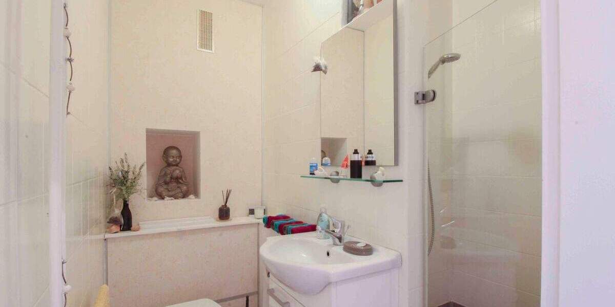 Etagenwohnung Laatzen Laatzen-Mitte - 5 Zimmer, 103 m&sup2;, 249.000&euro; | Angebot:25824261