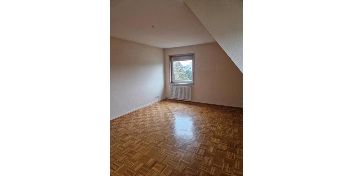 Einfamilienhaus Peine Südstadt - 7 Zimmer, 140 m&sup2;, 350.000&euro; | Angebot:25539943