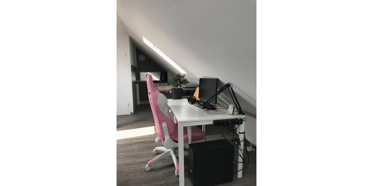 Dachgeschoßwohnung Hildesheim Itzum-Marienburg - 1 Zimmer, 35 m&sup2;, 530&euro; | Angebot:26433460