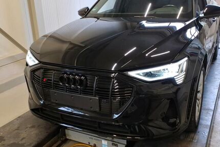 Audi e-tron 24.800 km 46.950 &euro; Salzgitter 38259
