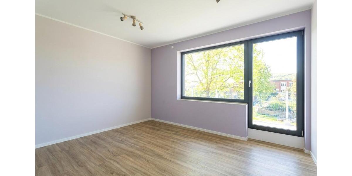 Einfamilienhaus Springe - 5 Zimmer, 244 m&sup2;, 2.200&euro; | Angebot:26453481