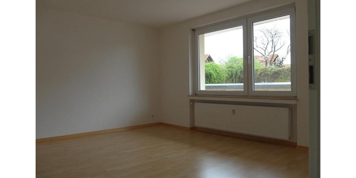 Hochparterre Hildesheim Bockfeld - 2 Zimmer, 48 m&sup2;, 395&euro; | Angebot:25823993