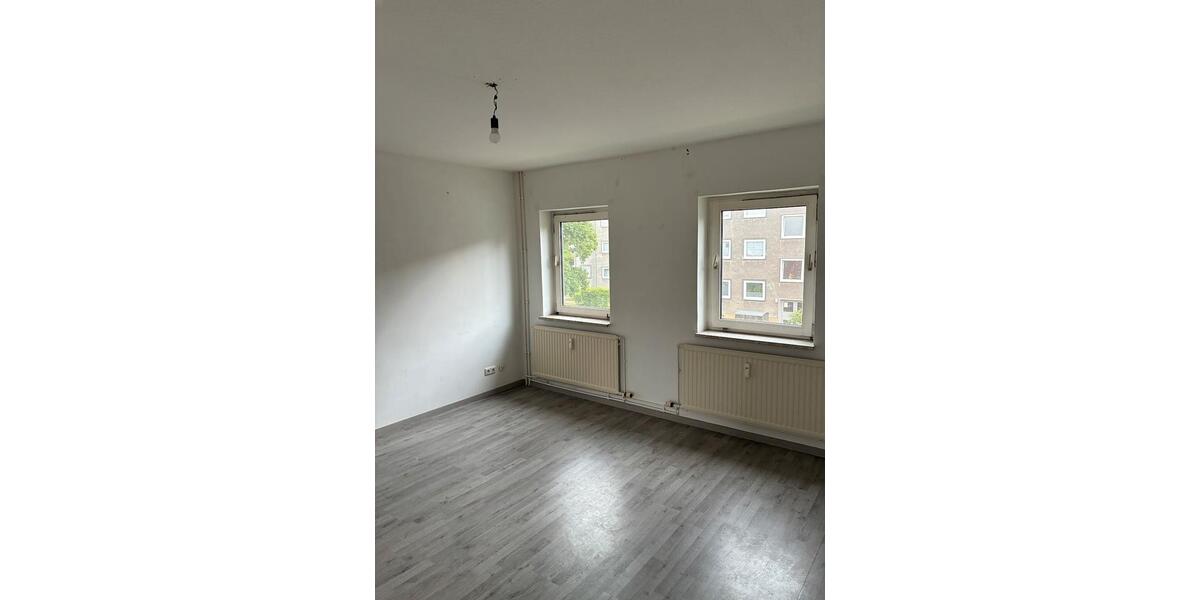 Etagenwohnung Salzgitter - 2 Zimmer, 49 m&sup2;, 293&euro; | Angebot:26670589