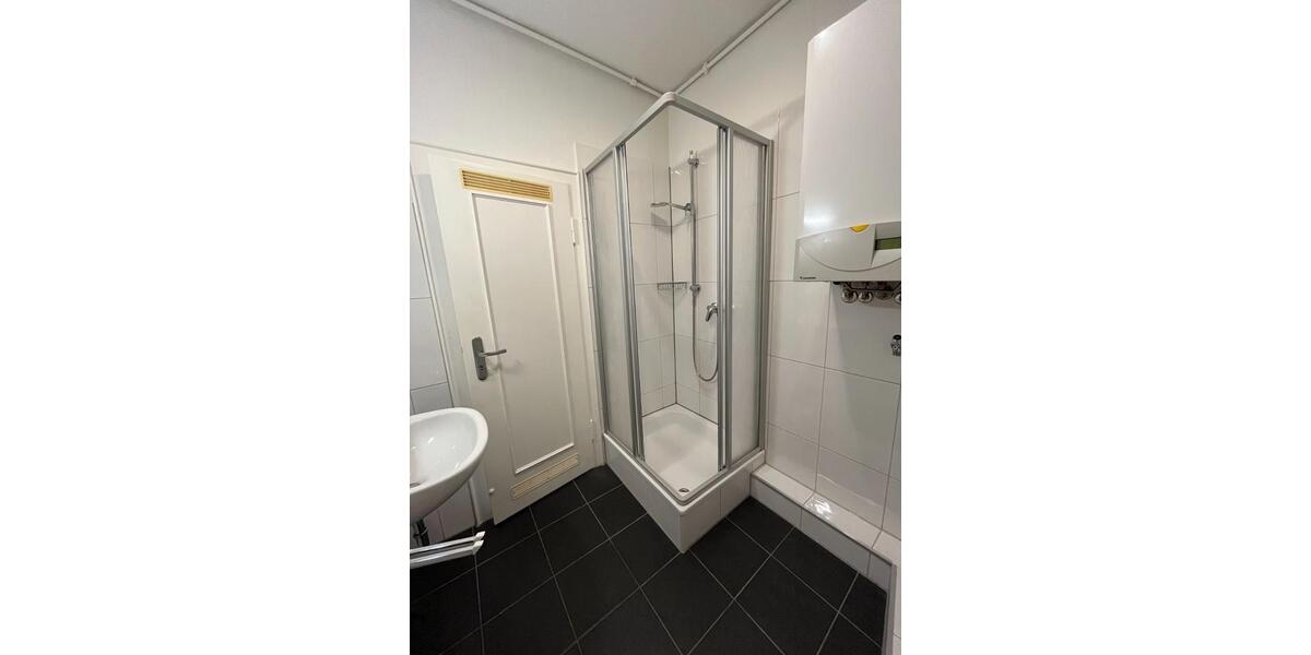 Etagenwohnung Hildesheim - 2 Zimmer, 62 m&sup2;, 700&euro; | Angebot:25933194