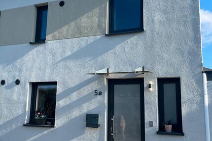 Haus Hannover Herrenhausen-Stöcken - 3.5 Zimmer, 116 m&sup2;, 1.600&euro; | Angebot:25422938