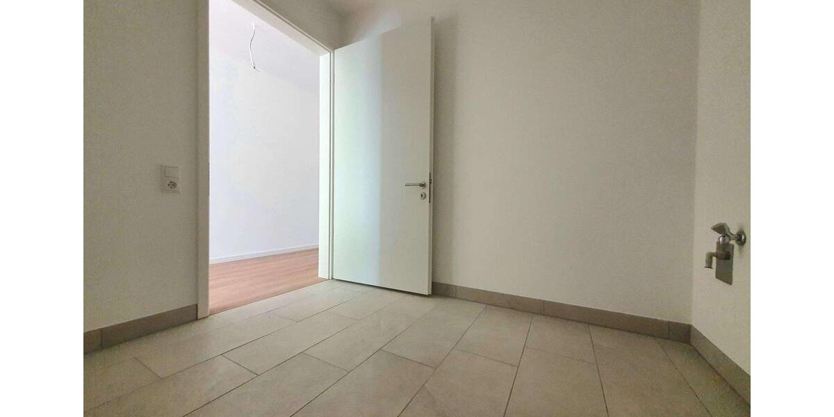 Etagenwohnung Laatzen - 2 Zimmer, 90 m&sup2;, 1.149&euro; | Angebot:25266661