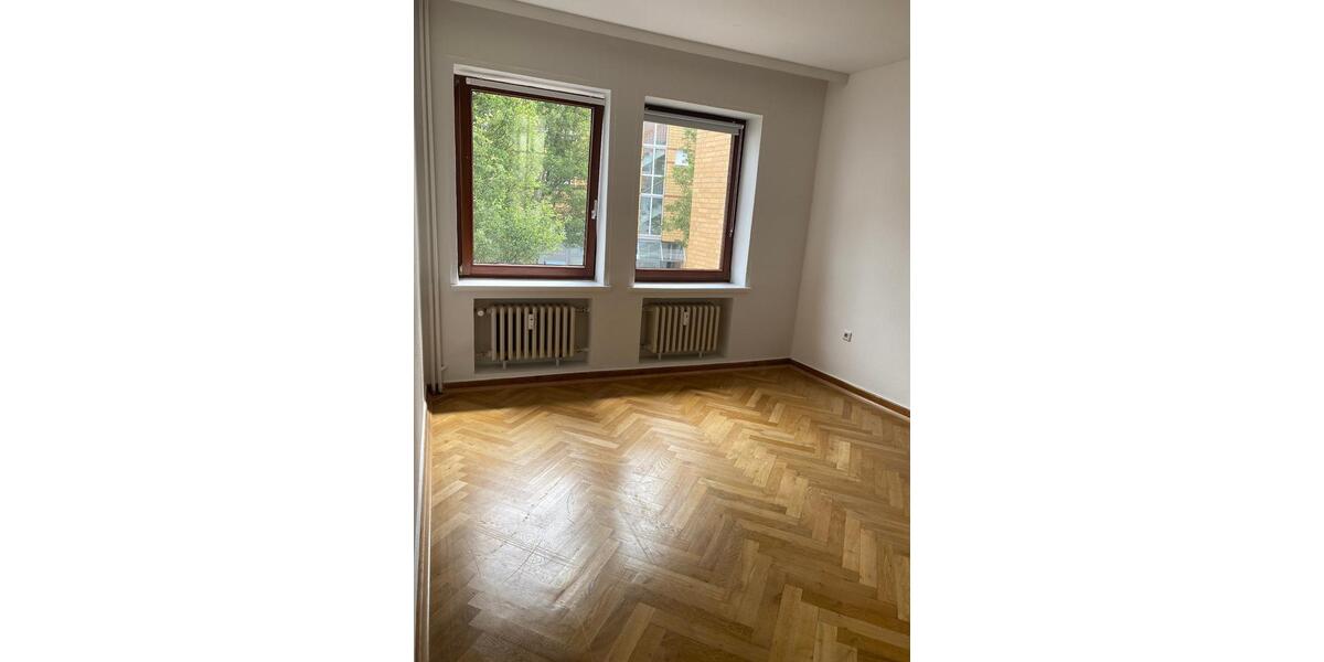 Etagenwohnung Hildesheim - 4 Zimmer, 83 m&sup2;, 798&euro; | Angebot:23808195
