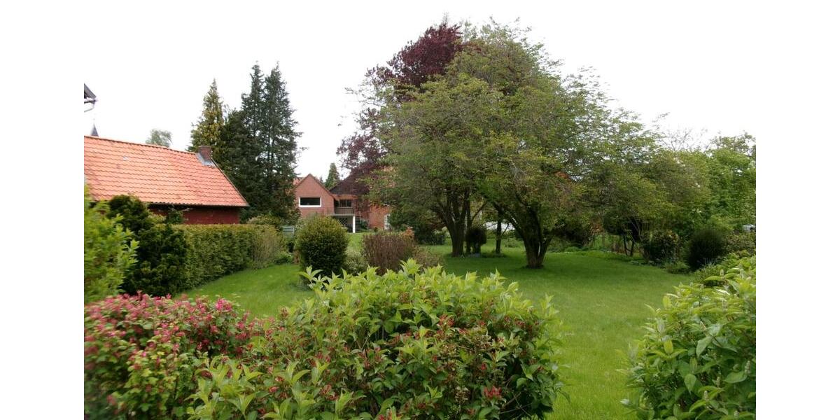 Einfamilienhaus Salzhemmendorf - 10 Zimmer, 350 m&sup2;, 430.000&euro; | Angebot:25997859