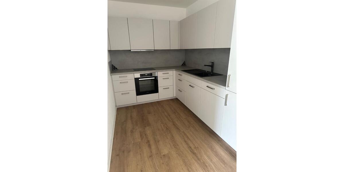Etagenwohnung Ronnenberg - 2 Zimmer, 68 m&sup2;, 865&euro; | Angebot:25719853
