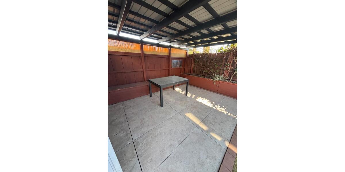 Reihenhaus Sehnde - 3 Zimmer, 87 m&sup2;, 299.000&euro; | Angebot:25404403