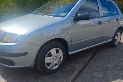Skoda Fabia 156.421 km 2.199 &euro; Hannover 30453