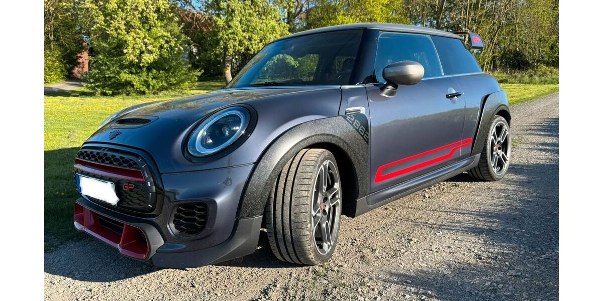 Mini John Cooper Works Coupé 1.690 km 42.900 &euro; Wennigsen 30974