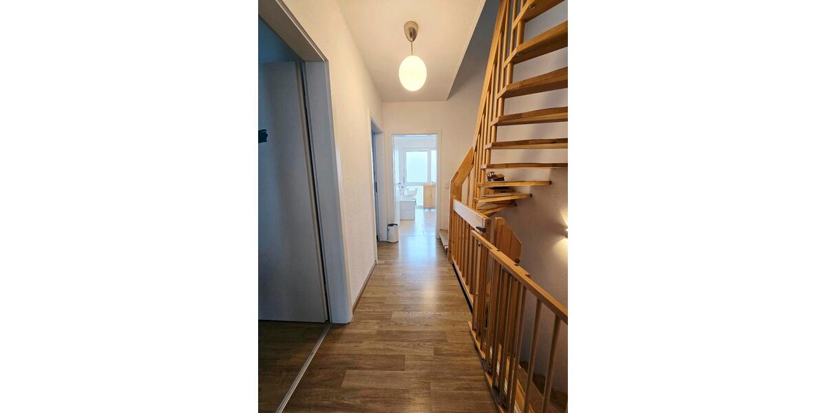 Reihenhaus Hannover Linden-Limmer - 5.5 Zimmer, 151 m&sup2;, 640.000&euro; | Angebot:25824279