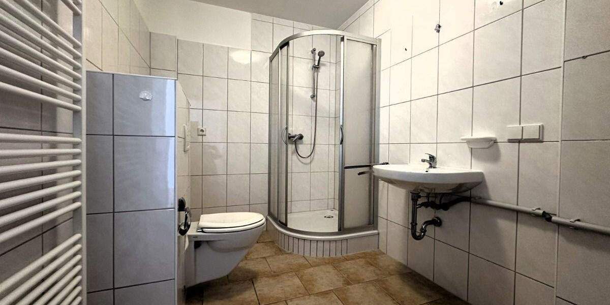 Etagenwohnung Hildesheim Ochtersum - 2 Zimmer, 83 m&sup2;, 199.000&euro; | Angebot:25734425