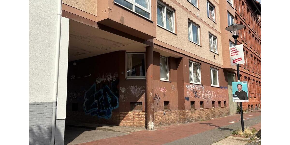 Etagenwohnung Hildesheim Himmelsthür - 9 Zimmer, 218 m&sup2;, 280.000&euro; | Angebot:27258909