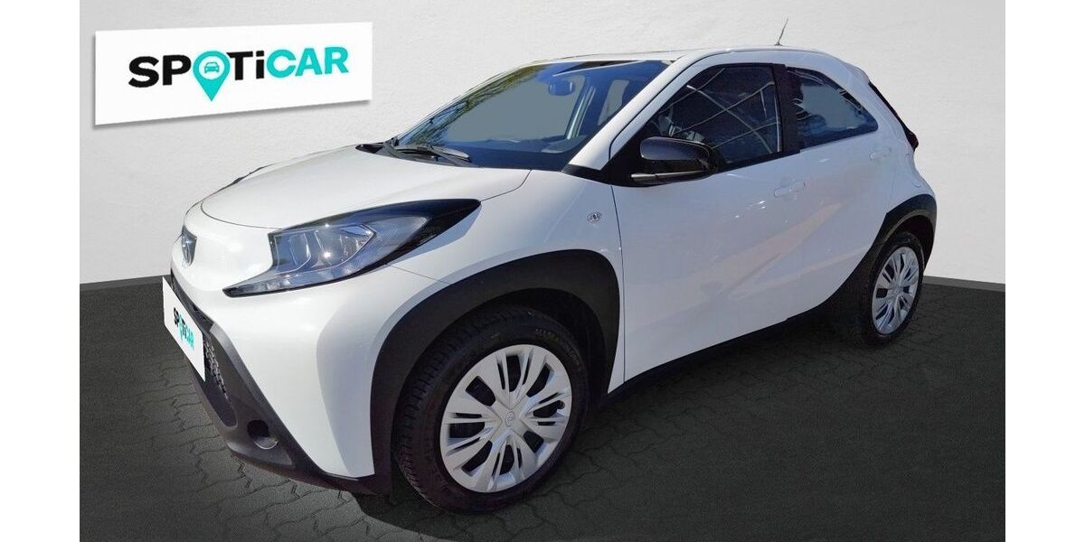 Toyota Aygo (X) 3.369 km 19.990 &euro; Hannover 30173
