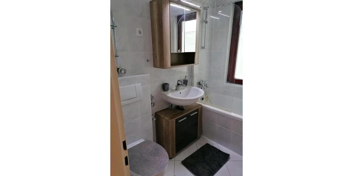 Etagenwohnung Pattensen - 3 Zimmer, 80 m&sup2;, 1.300&euro; | Angebot:25165140