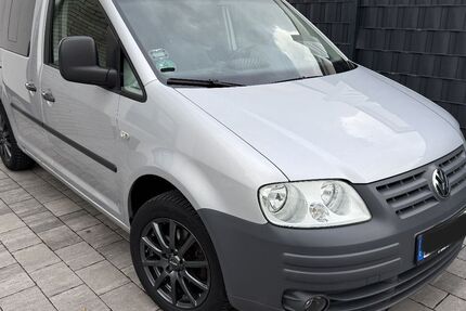 VW Caddy 186.353 km 3.800 &euro; Sarstedt 31157