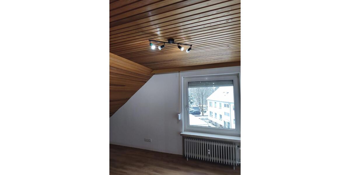Dachgeschoßwohnung Pattensen - 1 Zimmer, 40 m&sup2;, 480&euro; | Angebot:25922656