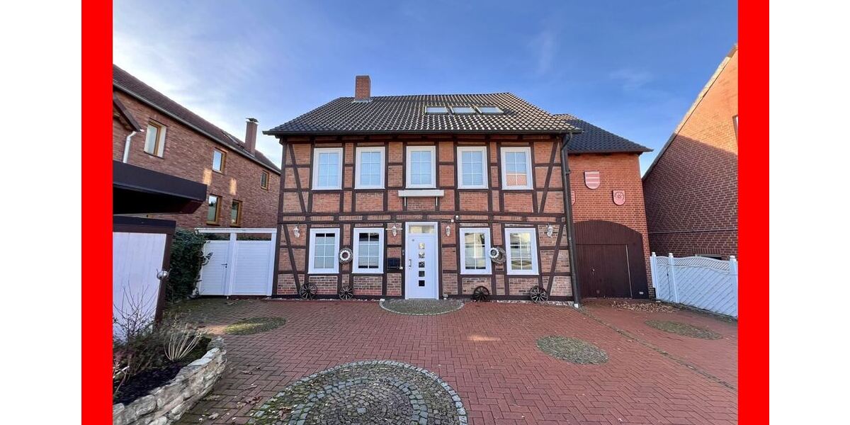 Historische Baukunst trifft Moderne - Einfamilienhaus Harsum | Angebot:23552646