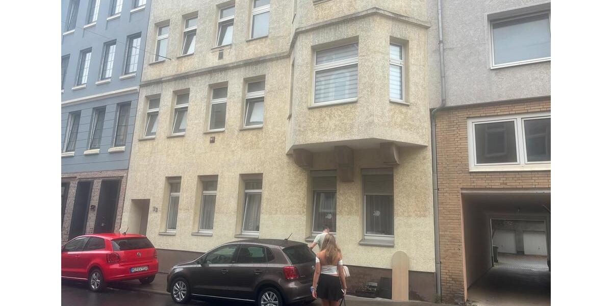 Erdgeschoßwohnung Hildesheim - 4 Zimmer, 94 m&sup2;, 189.000&euro; | Angebot:25104801