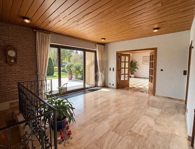 ATTRAKTIV MIT POTENZIAL AUF GROßEM GRUNDSTÜCK - Einfamilienhaus Lehrte | Angebot:25906857