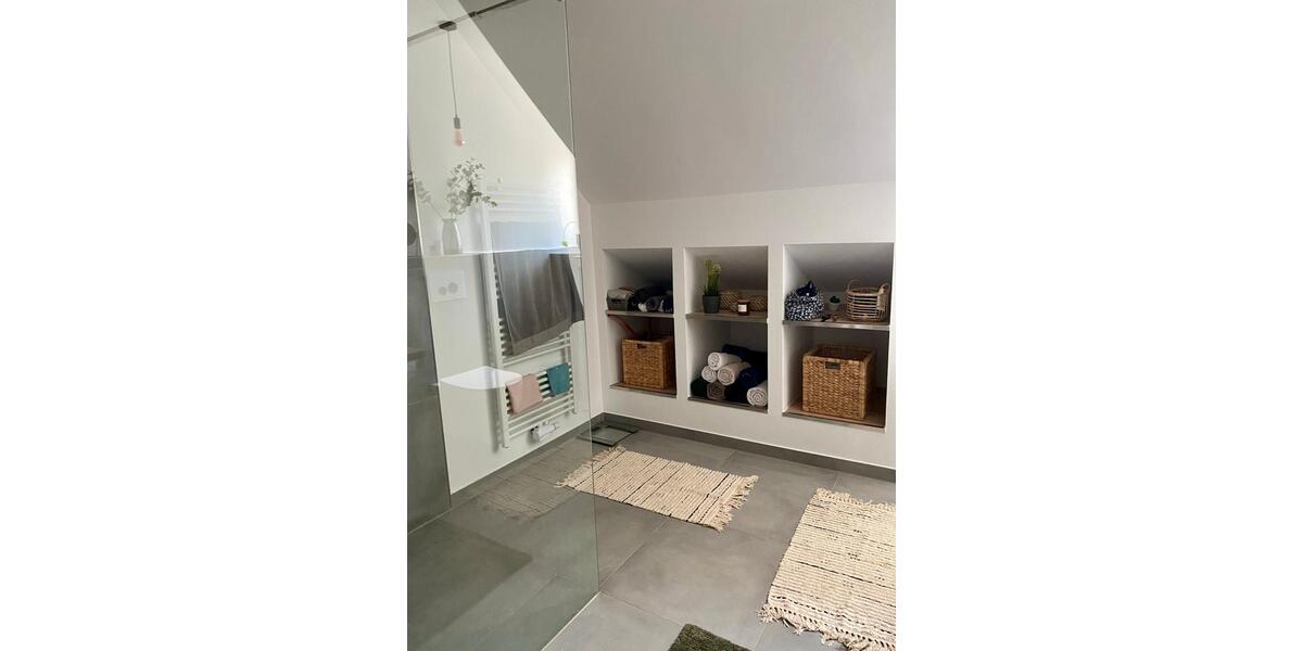 Etagenwohnung Hildesheim Bockfeld - 3 Zimmer, 80 m&sup2;, 845&euro; | Angebot:26600918