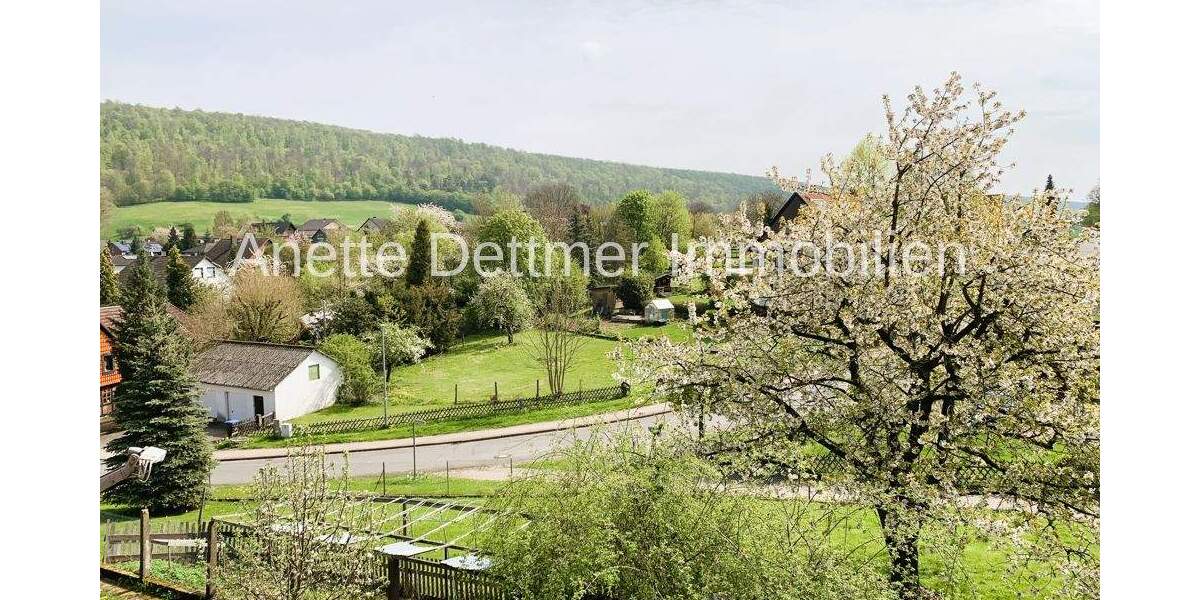 Einfamilienhaus Delligsen / Varrigsen Varrigsen - 7 Zimmer, 215 m&sup2;, 98.000&euro; | Angebot:25695289