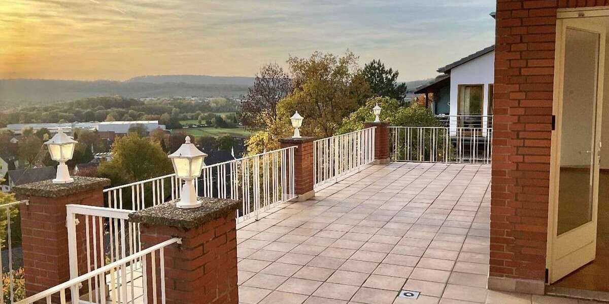 Etagenwohnung Alfeld - 3 Zimmer, 122 m&sup2;, 775&euro; | Angebot:25373362