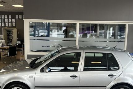 VW Golf 37.378 km 5.990 &euro; Hannover 30419