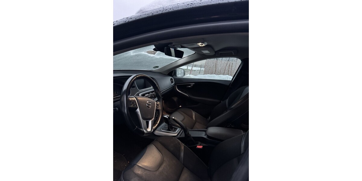 Volvo V40 80.000 km 17.000 &euro; Coppenbrügge 31863