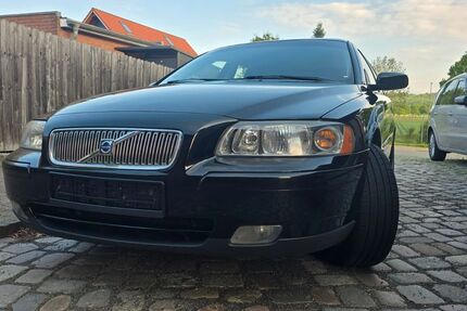 Volvo V70 288.000 km 1.950 &euro; Holle 31188