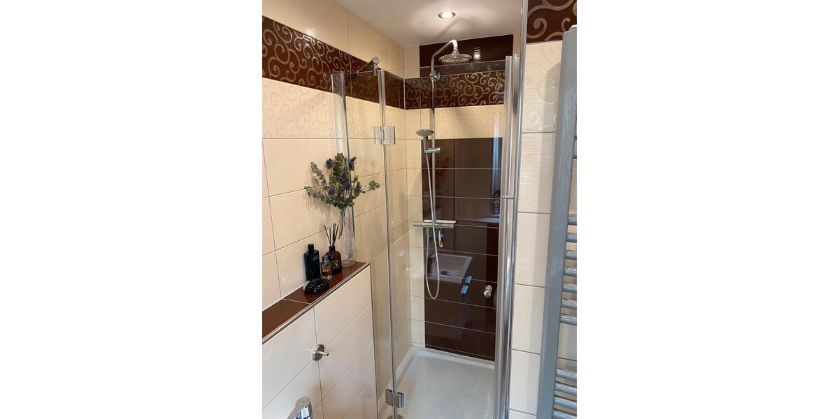 Reihenhaus Laatzen - 5 Zimmer, 126 m&sup2;, 450.000&euro; | Angebot:26006121