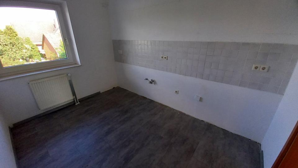 Etagenwohnung Lehrte - 5 Zimmer, 105 m&sup2;, 890&euro; | Angebot:21434317
