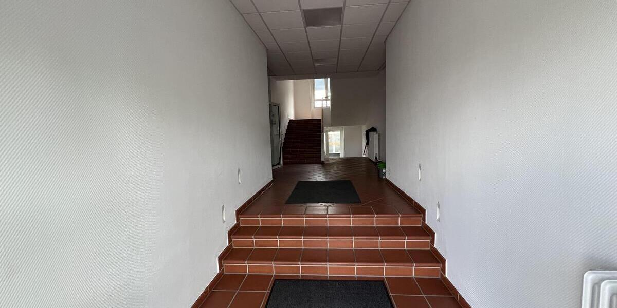 Büros zur Miete: von 208 m² bis 1.011 m² - Gewerbeobjekt Hildesheim Himmelsthür | Angebot:21137003