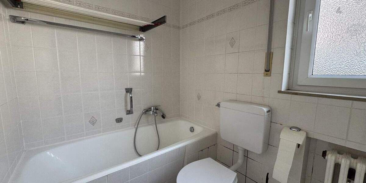 Einfamilienhaus Hildesheim Süd - 7 Zimmer, 175 m&sup2;, 365.000&euro; | Angebot:25865327