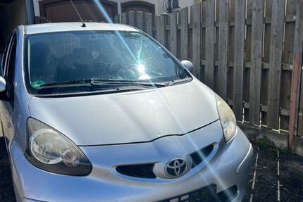 Toyota Aygo (X) 199.000 km 1.250 &euro; Hoheneggelsen 31185