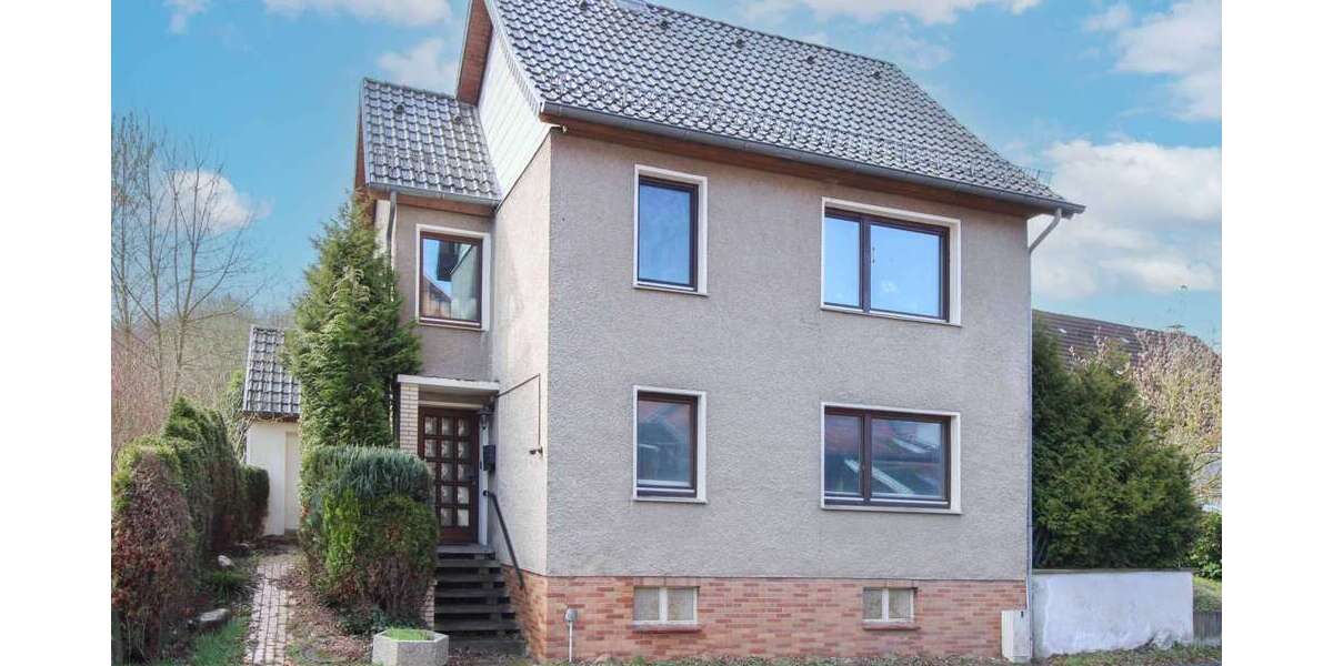 Einfamilienhaus Alfeld (Leine) - 5 Zimmer, 230 m&sup2;, 145.000&euro; | Angebot:26064794