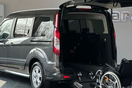 Ford Grand Tourneo 111.100 km 26.950 &euro; Salzgitter 38259