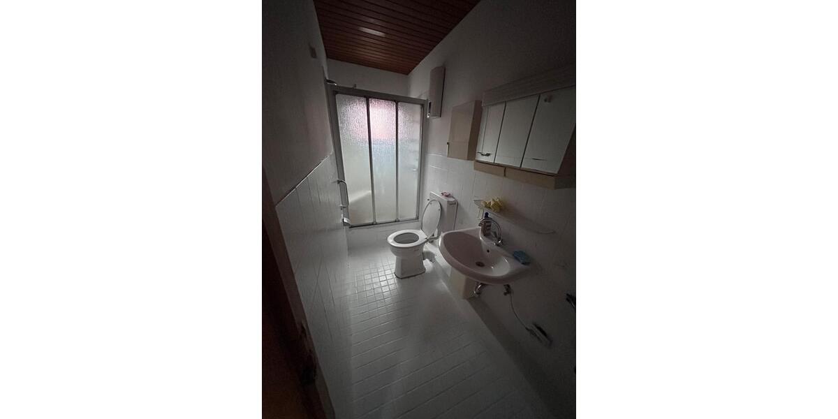 Doppelhaushälfte Sehnde - 3 Zimmer, 110 m&sup2;, 1.300&euro; | Angebot:25876062